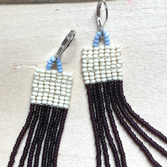 HANDMADE GLASS EARRINGS | Mini Beacon Handwoven Small Batch Earrings in O’Keeffe - Picture 3 of 5